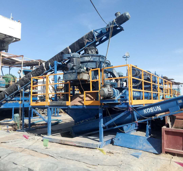 新疆克拉玛依油田油基泥浆处理系统案例现场